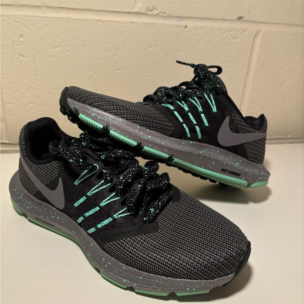 Nike Womens Run Swift AR1904-001 Black Gray Running Shoes Lace Up Size 6.5